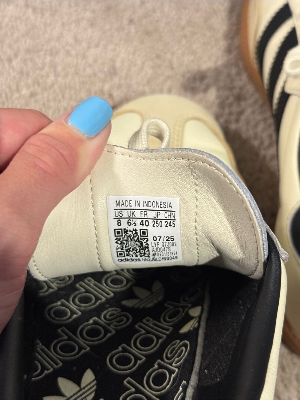 Adidas Sambas - Picture 5 of 5